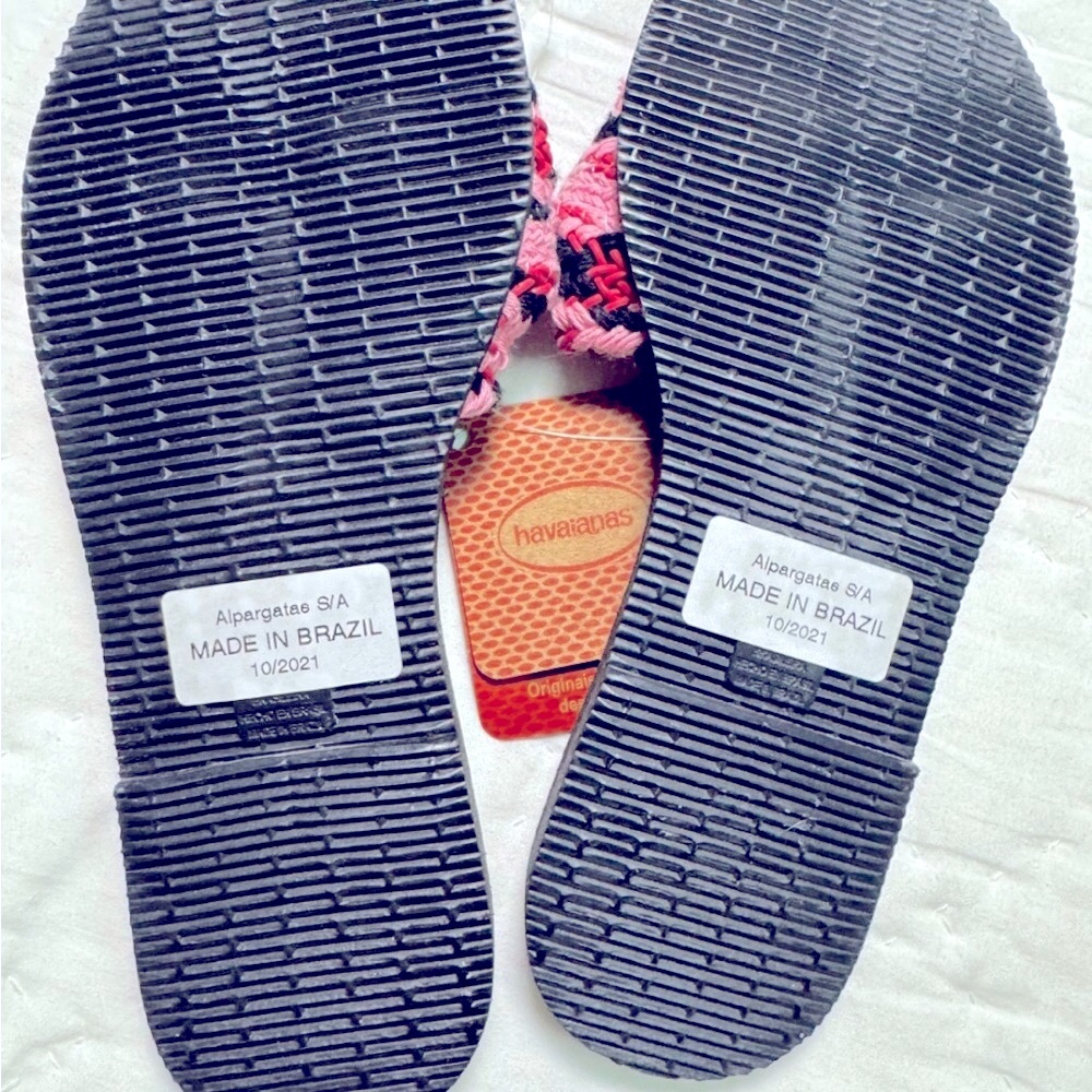 Havaianas Black and Pink Sandals - Picture 6 of 11